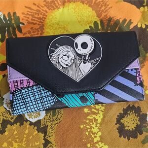 Bioworld X The Nightmare Before Christmas Jack & Sally Trifold Envelope Wallet